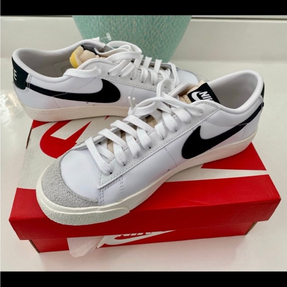 NWT NIKE Blazer Low 77’ Vintage